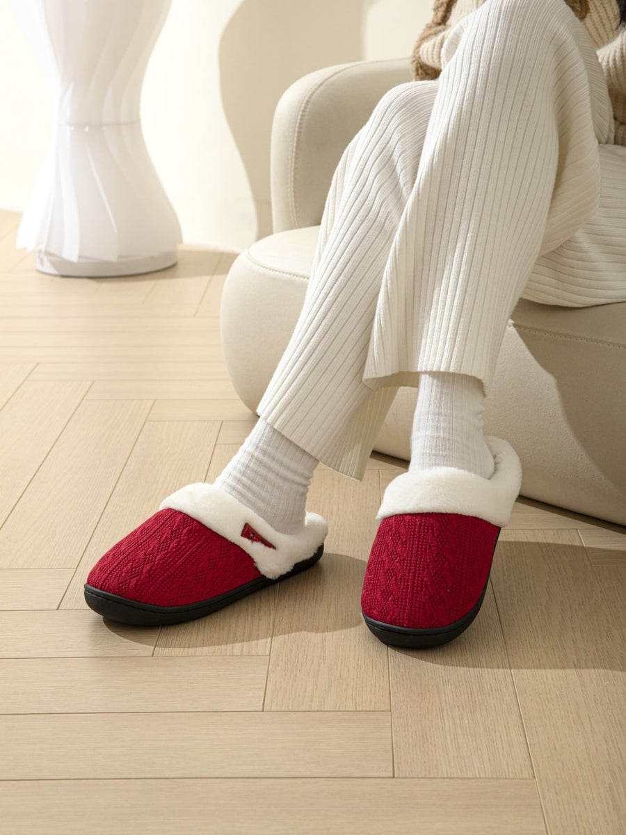 Horn Buckle Furry Texture Flat Slippers