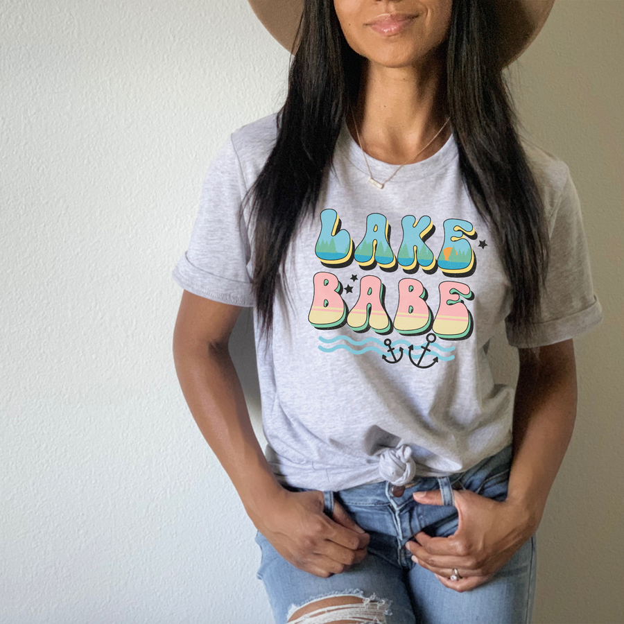 Retro Lake Babe T-shirt