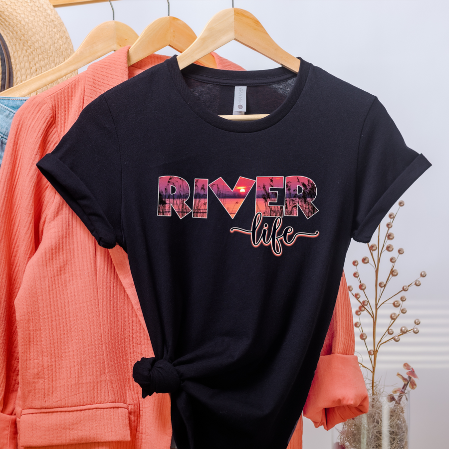 Sunset River Life T-shirt