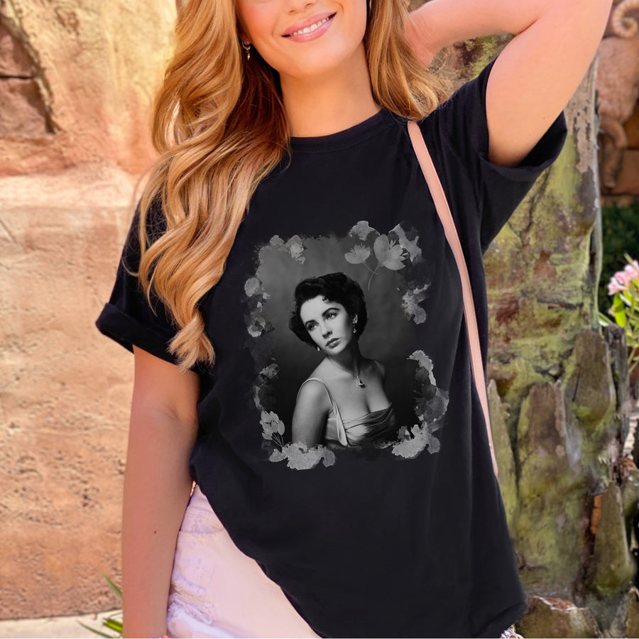 Elizabeth Taylor Unisex T-shirt