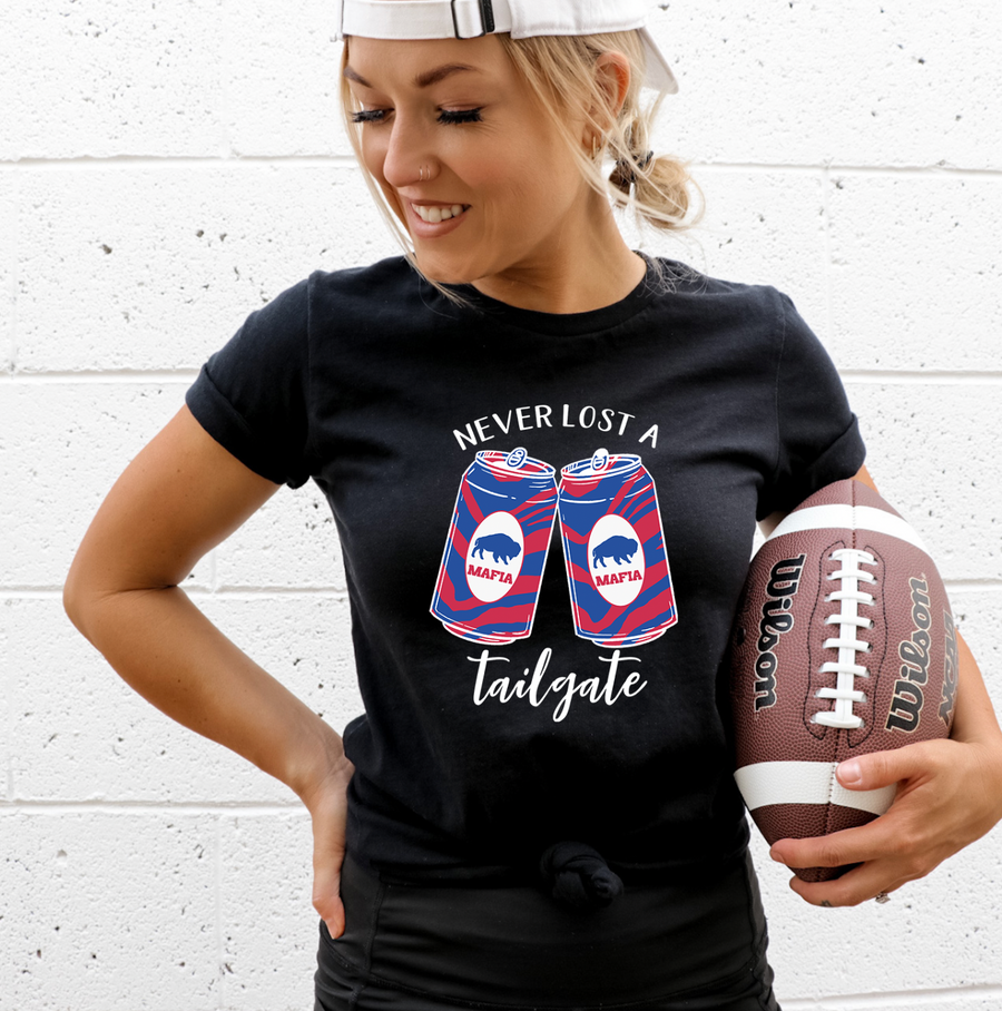 Never Lost a Tailgate Unisex T-shirt