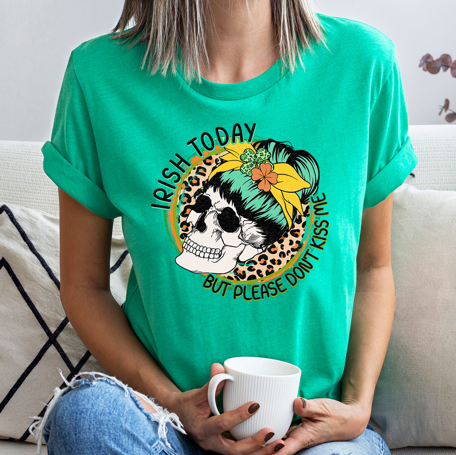 Please Don't Kiss Me Unisex T-shirt