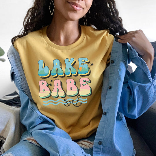 Retro Lake Babe T-shirt