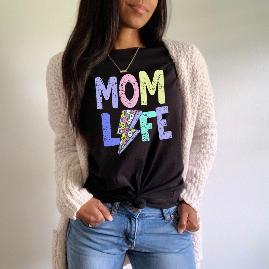 Distressed Mom Life Bolt T-shirt