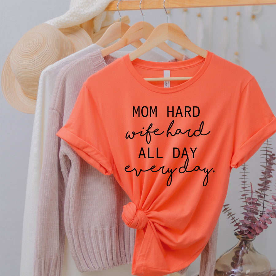 Mom Hard Unisex T-shirt