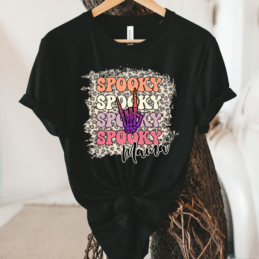 Retro Spooky Mama Unisex T-shirt