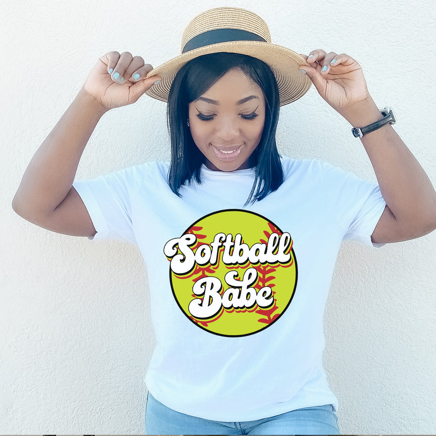 Retro Softball Babe Unisex T-shirt